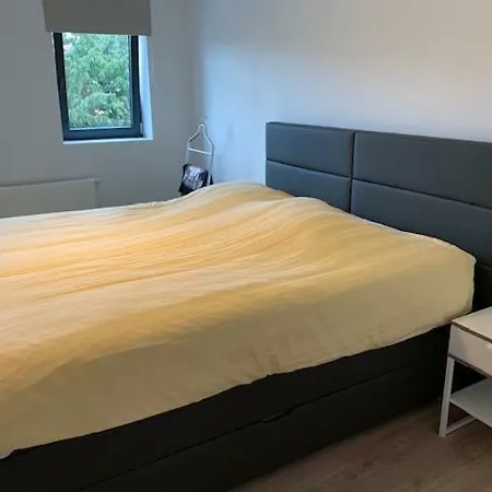 Hoogstraat 10 בית נופש מידלקרק